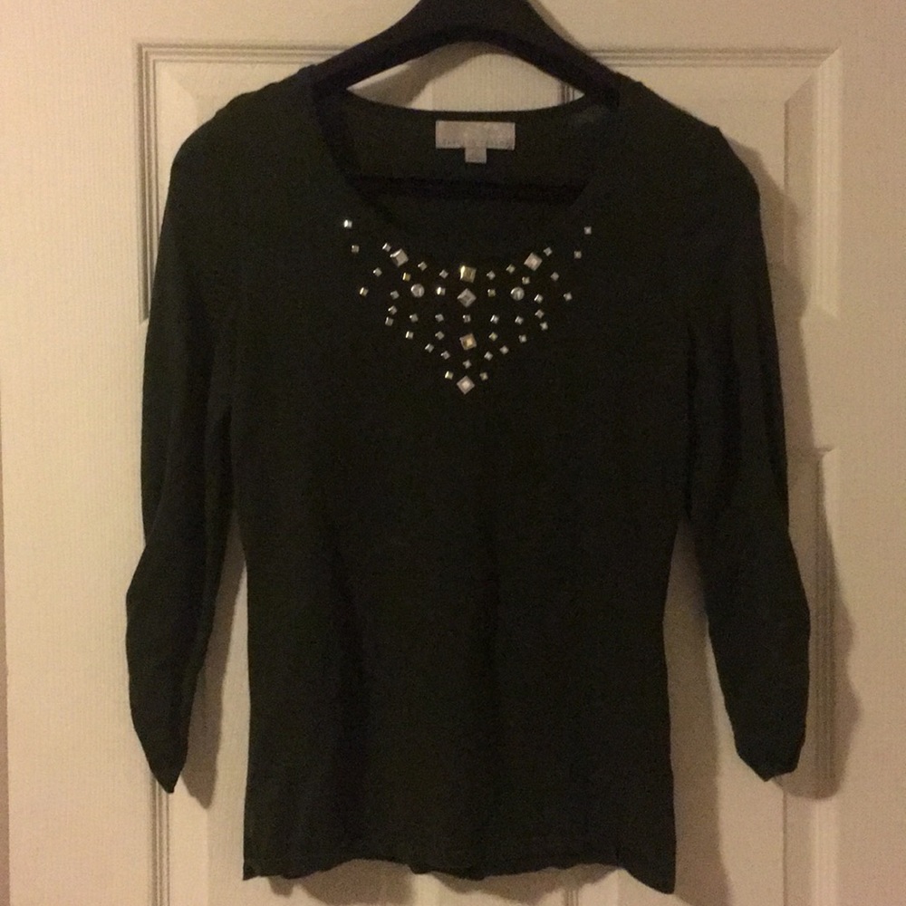 Light 3/4 Sleeve Sweater